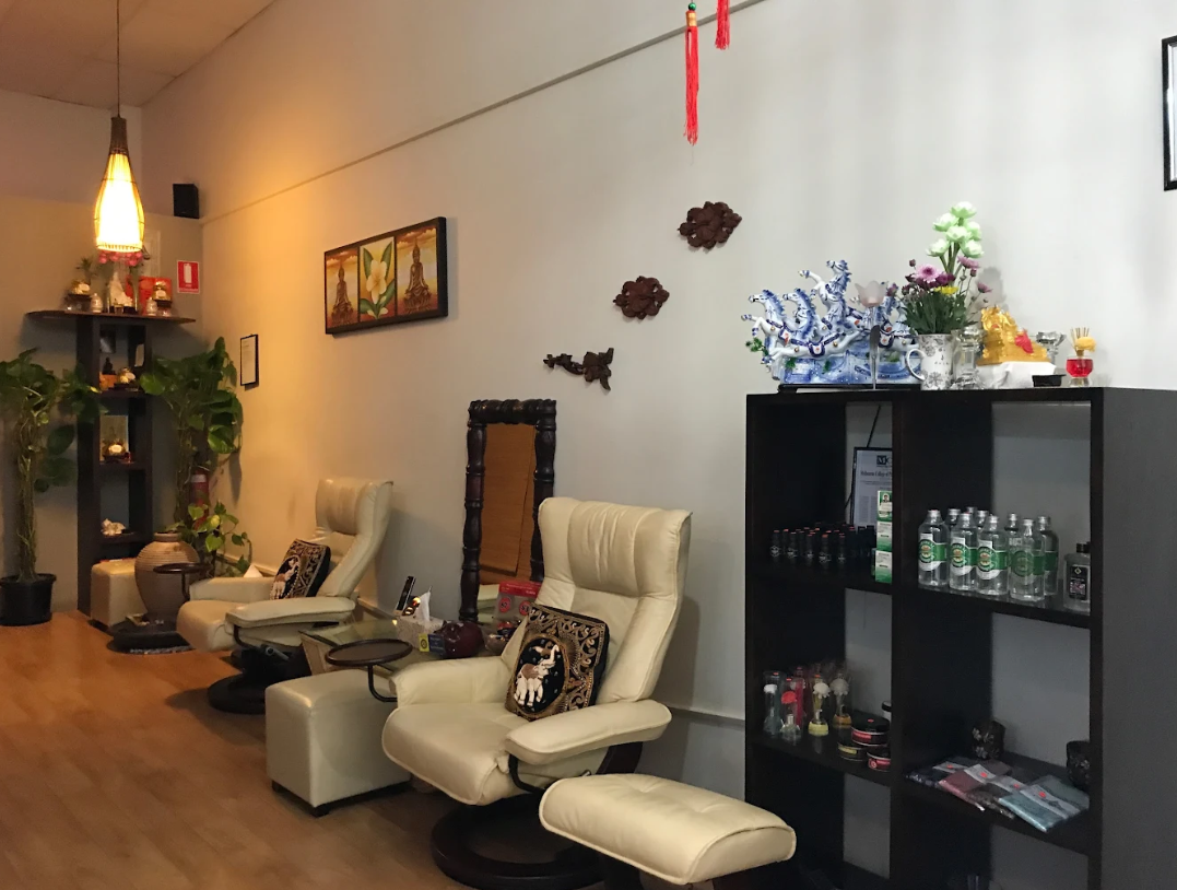 Relaxation area with pedicure chairs